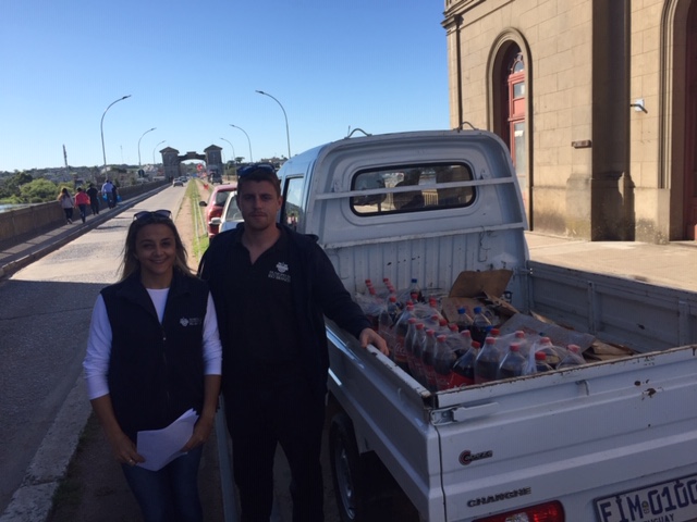 Imagen de la entrega de donaciones 